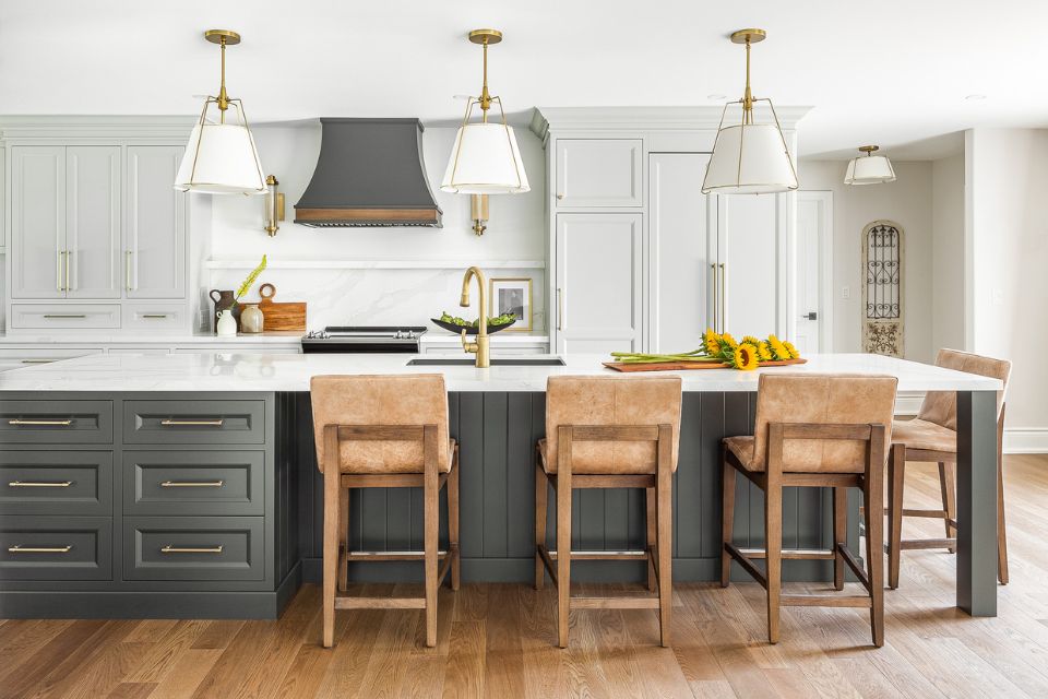 kitchen design by Patti Wilson, Photography by James Lee Photos